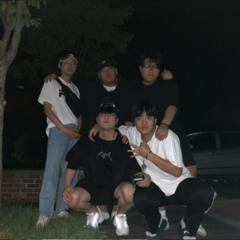 굴다리밑 회색 교복과 빨간말보로
