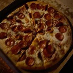 FOOD (prod. tenshi x suaalc)