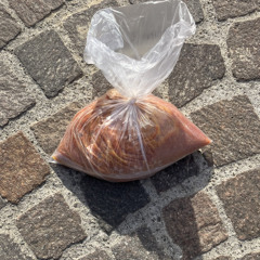 THERES A BOMB IN MY CAR