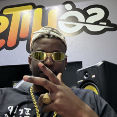 MEGA SMACK THAT - AKON , MC GW , MC DENNY ( DJ HB SMITH )