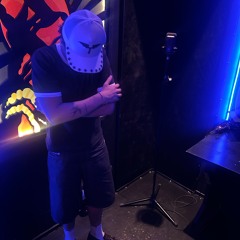 Fly (Feat Dnyy)(Prod.Taklo)