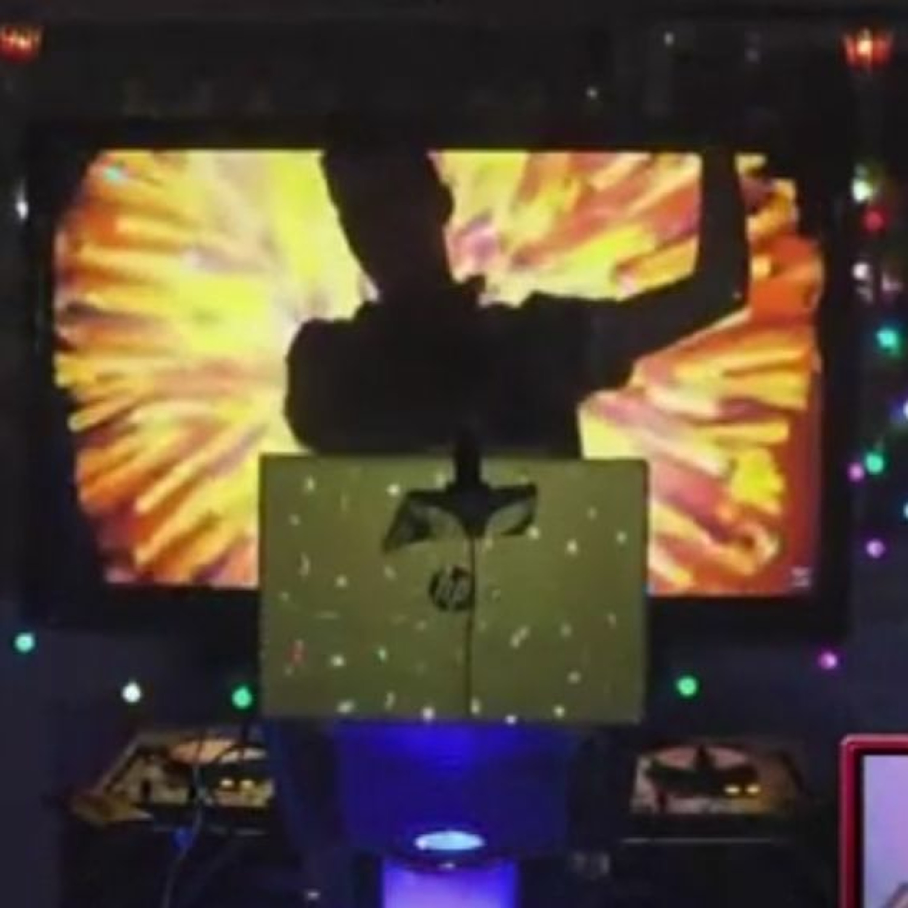 DDZ Presents: a Livestream