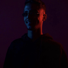 محمد صباحي | غريبة