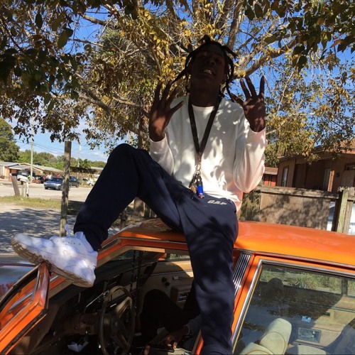 ICE OUT - (Free icey 🏴‍☠️🖤)