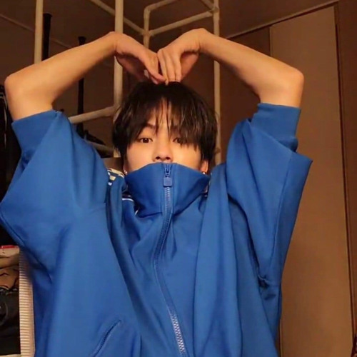 I want to know YOON JAEHYUK TREASURE singing by HARUTO and JEONGWOO