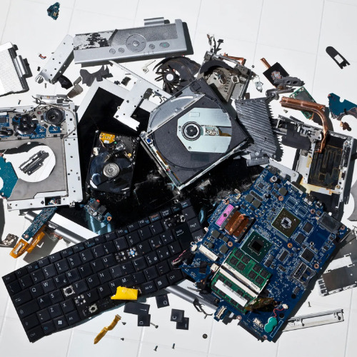 Diego SK - BROKEN TECH