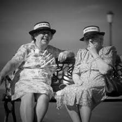 01 I Do Like To Be Beside The Seaside[1]