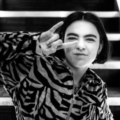 Benee - Supalonely (re disco ver ''I'm a Lonely Chic'' Pop a Penny in a Sad Club reMix) back to 2019