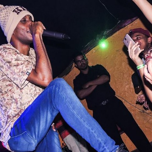 Brincadeira do Senta e Prende 2 - MC Flavinho, MC Gw e MC Rafa 22 (DJ Sassá) 2020