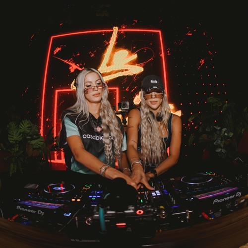 Le Twins