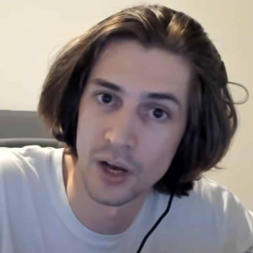 b-b-bro listen… listen listen listen! - XQC