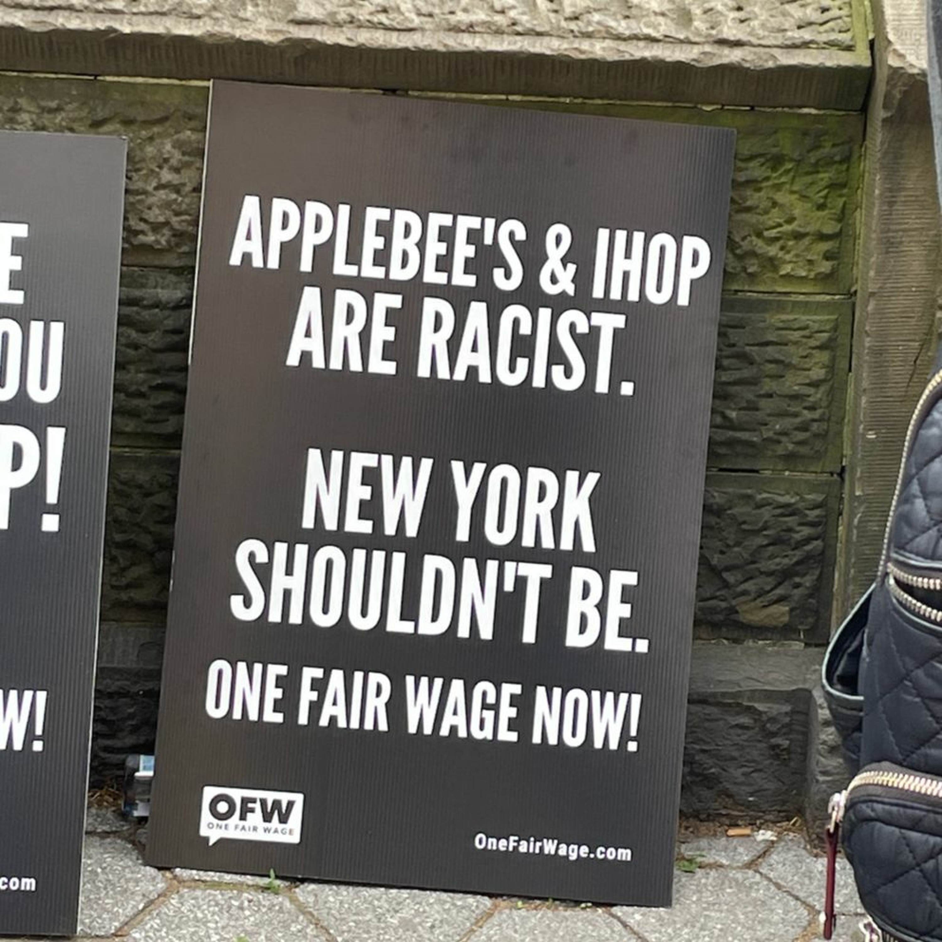 Applebee's accused of discrimination through wages episode artwork
