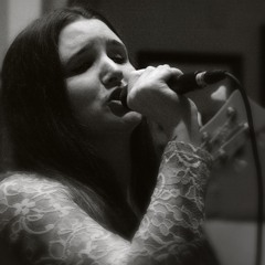 Genie In A Bottle feat. Katie - Bezzer