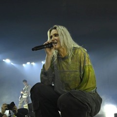 Linkin Park - Numb .feat Emily Armstrong new singer