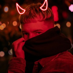 Hesitate - Ft ( Tommy Roulette)