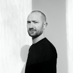 PAUL KALKBRENNER - Laser In