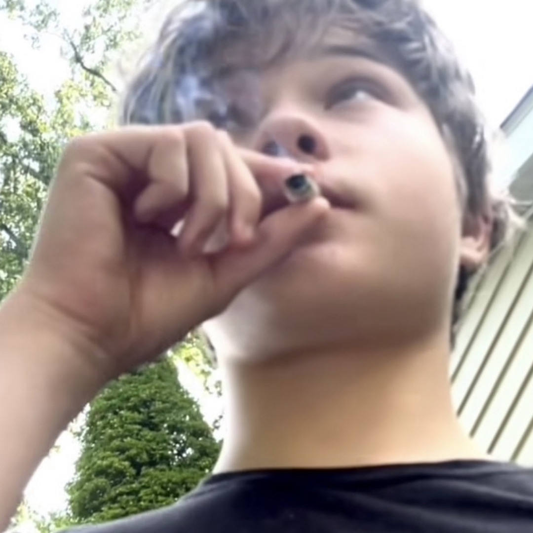 Stream nettspend - On Me (feat. yhapojj) (occult14 & mag) by vain