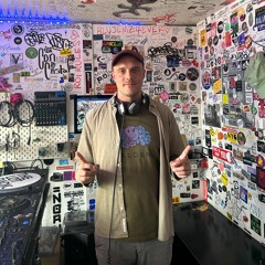 Parallel Worlds with GAZZA @ The Lot Radio 06-04-2023