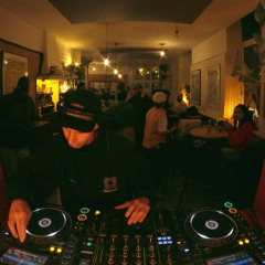 Piñata Radio Residency 🪅