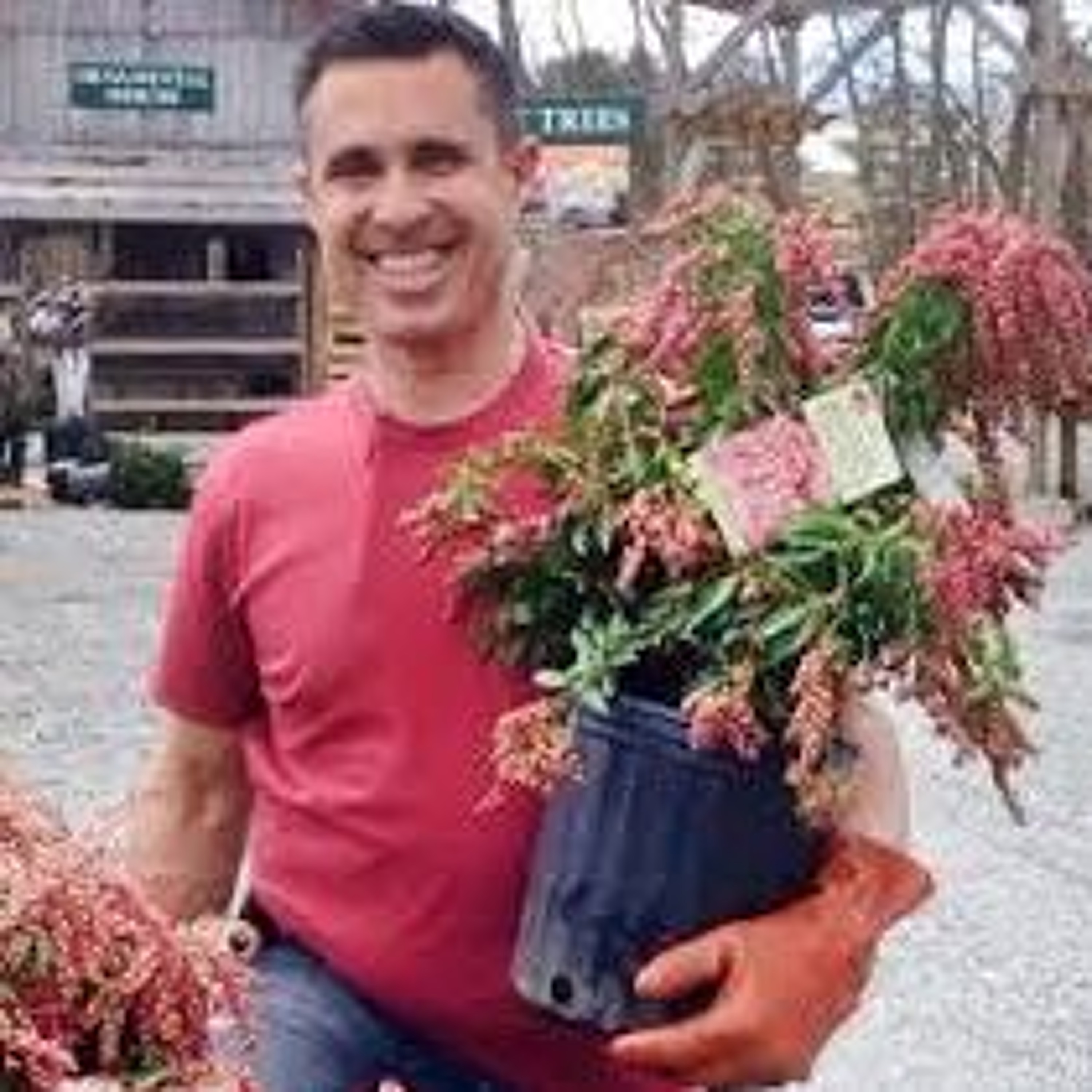 Joe Gloria Garden Guru at Gilbertie's Nursery Westport. episode artwork