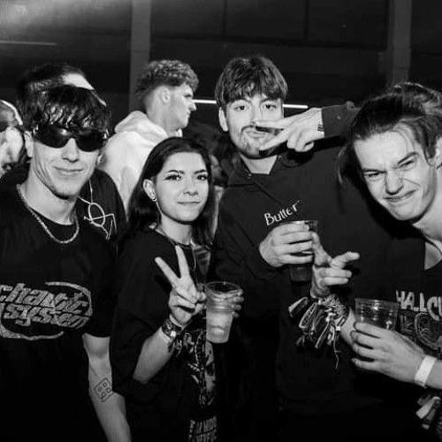 The_Fugo_ Hard(core) Crossbreed Set. MF REAL HARD THING'S 💥💨☠️ Only for the real ravers 🪫🧿🔋