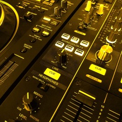 The 90s Happy Hardcore Golden Cheeze Mix