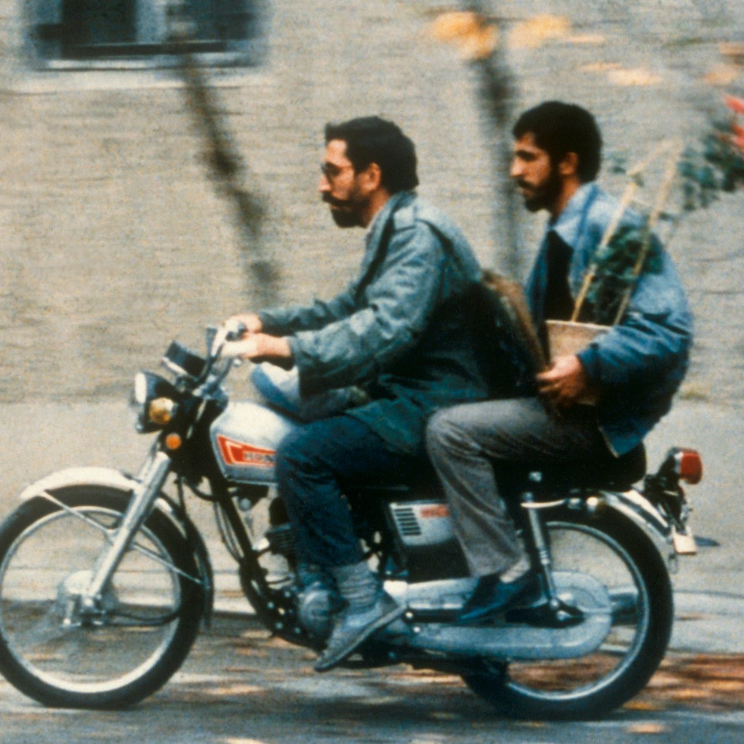 #406 - I Am Mohsen Makhmalbaf