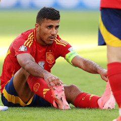 Problemy pierwszego świata - czy piłkarze mają prawo się skarżyć