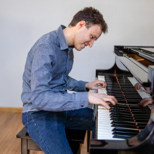 Ep. 16 Talk About Jazz w/ Doug Hall: guest Chase Morrin, jazz pianist, DownBeat-award winning artist and instructor at Berklee Global Jazz Institute