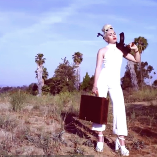 kali uchis rich