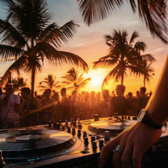 FirstSummerSuperMix2025 mixed by MrDe