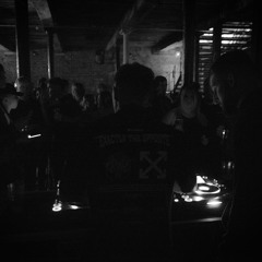 Charlie Powis 006 - Deep Tech/Minimal (130 BPM)