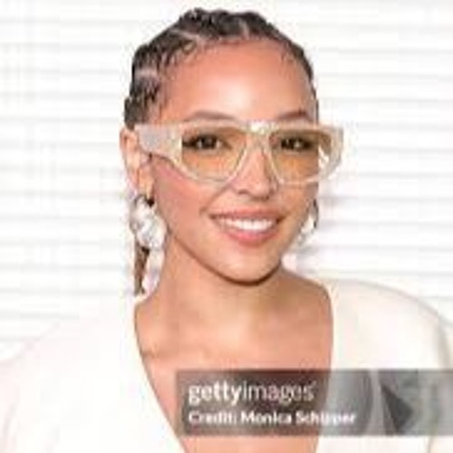 Tinashe - Stormy Weather
