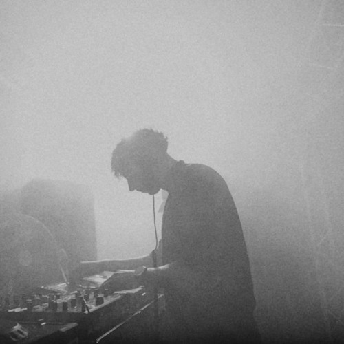 GROOVE TECHNO