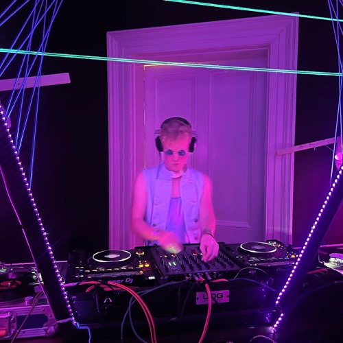 2022 Besties - The Return to the Unfolds