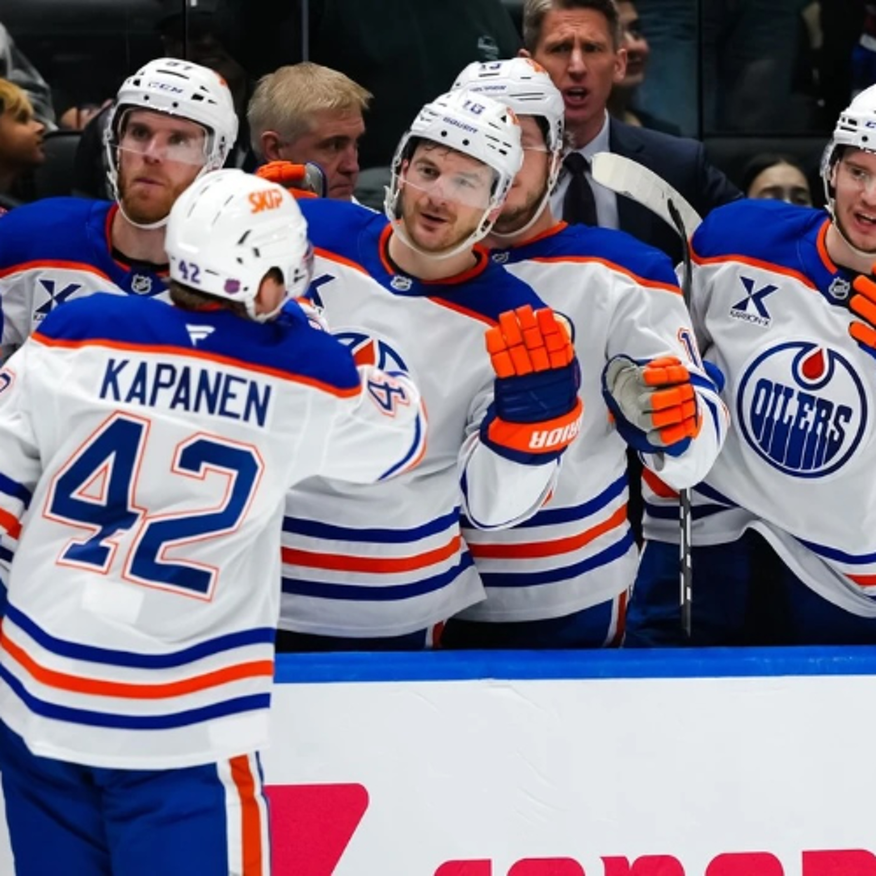 The Cult of Hockey's "Oilers play a team game that tramples Canucks" podcast thumbnail