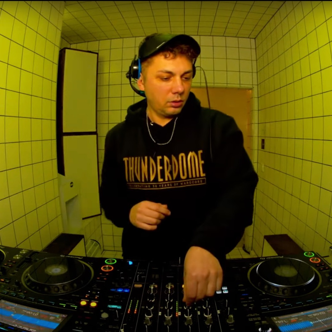 Stream Mad Dog at HÖR - Jan 25 / 2023 by Dj Mad Dog | Listen