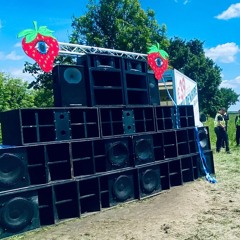 Dom Volt - Strawberry Fields and Hardcore Pianos!!