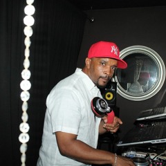 Freaky In The Club - R Kelly VS DJ Russell Rikers Island Remix