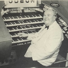 Shoulders Square - John Bee