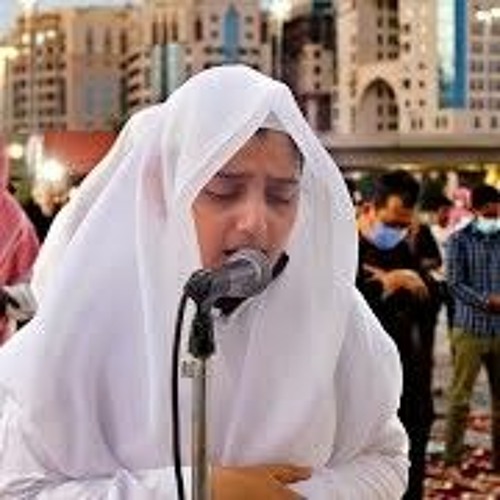 أول صلاة في المدينة المنورة للشبل علي عبدالسلام اليوسف بـ واجهة قباء