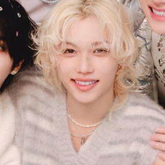 Hold my hand - Felix ‘s cover (Han Jisung, Stray kids)