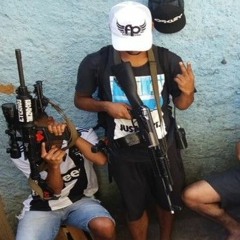 ELA SE EMPRESSIONA COM O MEU PARAFAL - MC CYCLOPE ( MINI DJ )