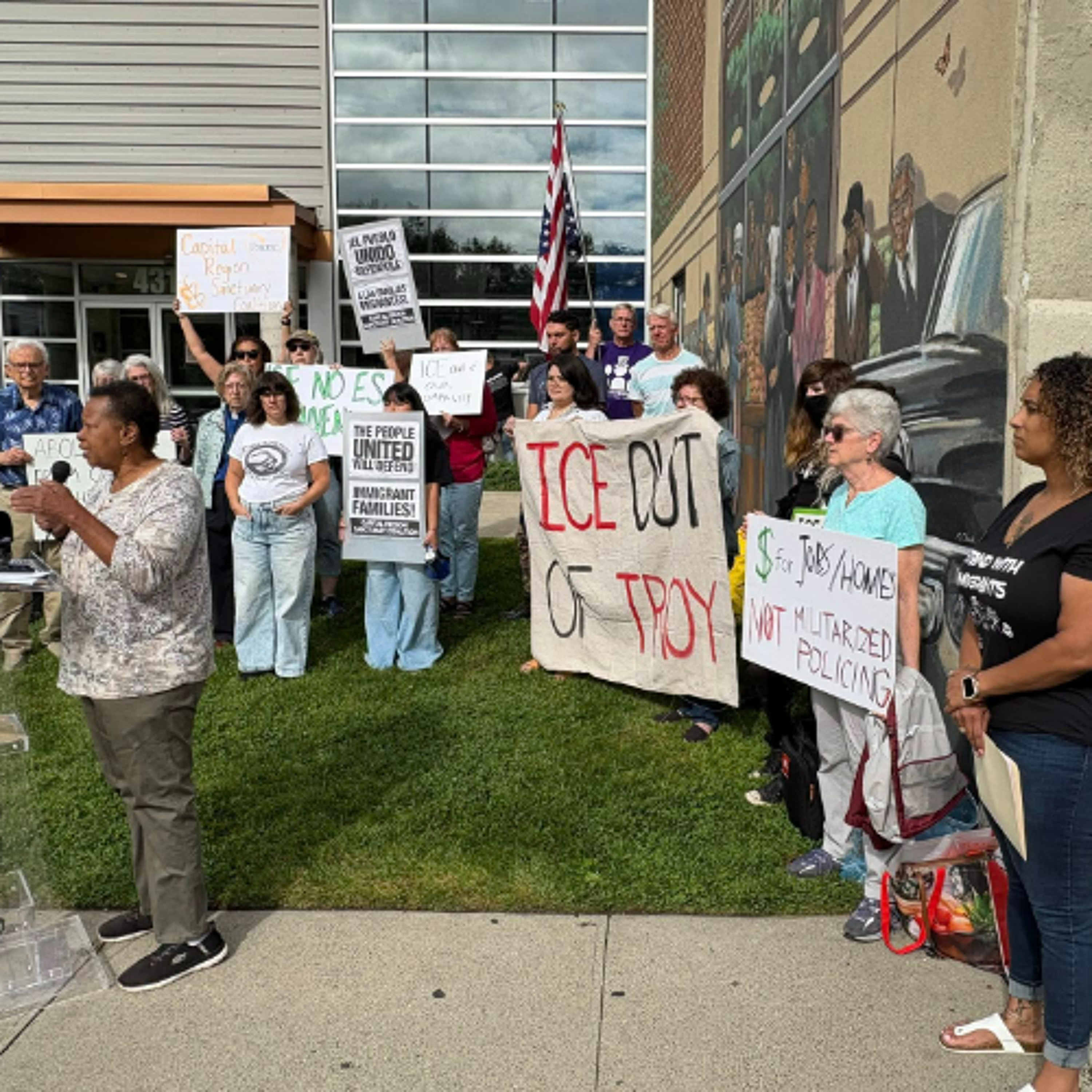 Hudson Mohawk Magazine