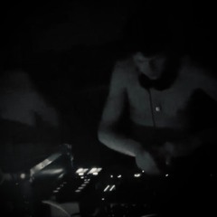 Closing till 7 @Café E 61