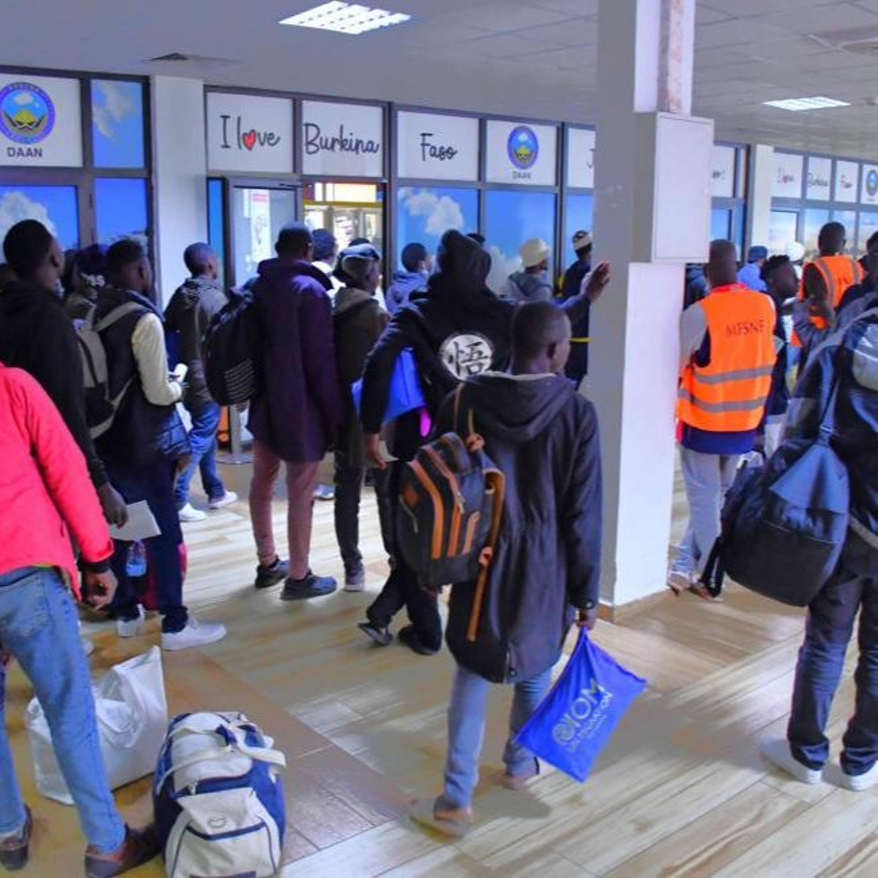 More than 400 Burkinabè migrants repatriated in January 2024 episode artwork
