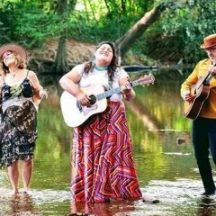 Carolina Mendoza And Ten Penny Gypsy Interview  - With Al Timberlane And Folk Music Rewind - 1