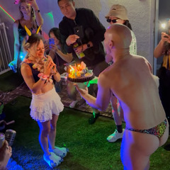 Sarah's Birthday Bangers 9.25 | Tech House