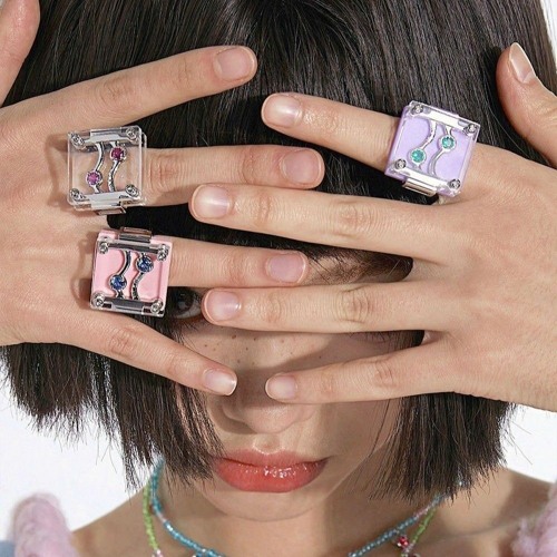 Близко (prod. skellyk1d + onsta + deluffi)