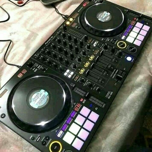 Stream Best of Naira Marley (Party Mix).mp3 by DJ Aaron Listen online for free on SoundCloud